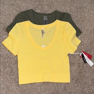 One Step Up Ribbed Crop Tops 2 Pack